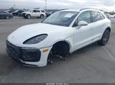 Porsche Macan T WP1AA2A57SLB04590 photo