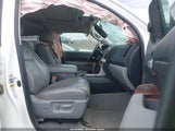 Toyota Tundra Limited 5.7L V8 5TFHY5F13BX195739 photo