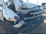 Toyota Tundra Sr5 5.7L V8 5TFEW5F15GX206482 fotografie