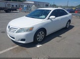 Toyota Camry 4T1BF3EK0BU594132 снимка