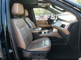 Chevrolet Suburban 4Wd Premier 1GNSKFKD3MR135097 fotografie