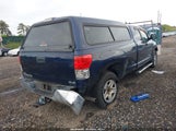 Toyota Tundra Grade 5.7L V8 5TFCY5F13CX013775 fotografie