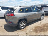 Jeep Cherokee Latitude 1C4PJLCB5GW304393 снимка