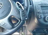 Kia Soul + KNDJT2A21B7310594 снимка