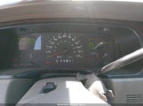 Lincoln Town Car Signature 1LNFM82W1WY723098 fotografie