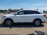 Kia Sorento 2.4L Lx 5XYPG4A37KG479198 photo