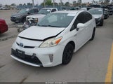 Toyota Prius Two JTDKN3DU3D5640026 снимка