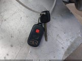 Toyota Camry Le JTDBE32K330228105 photo