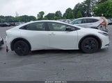 Toyota Prius Le JTDACAAU6R3039092 снимка