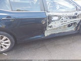 Toyota Camry Le 4T1B11HK9JU566780 photo