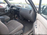 Toyota Tacoma Base V6 5TEWN72N21Z817209 fotografie