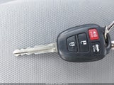Toyota Corolla Le 2T1BURHE9EC163941 снимка