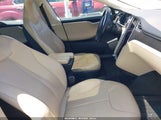 Tesla Model S 5YJSA1DN6DFP12067 fotografie