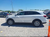 Kia Sorento 2.4L Lx 5XYPG4A36KG596593 photo