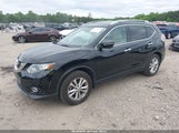 Nissan Rogue Sv 5N1AT2MT1EC825624 fotografie