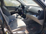 Toyota Rav4 Limited JTMBD31V176028261 снимка