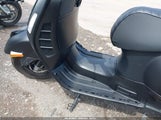 Vespa Gts 300 Super ZAPMA39M9L5200371 fotografie