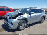 Toyota Highlander Platinum 5TDKDRBH2RS048713 снимка