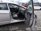 Hyundai Elantra Gls 5NPDH4AE0CH142349 fotografie