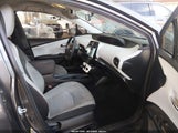 Toyota Prius Two JTDKBRFU4G3000626 fotografie