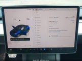 Tesla Model Y Awd/Long Range Dual Motor All-Wheel Drive 7SAYGDEE3PF702211 fotografie