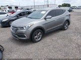 Hyundai Santa Fe Sport 2.4L 5NMZT3LB2JH069352 photo