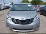 Toyota Sienna Base 7 Passenger/Le 8 Passenger 5TDKA3DC2CS014415 снимка