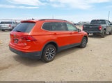 Volkswagen Tiguan 2.0T Se/2.0T Sel/2.0T Sel R-Line/2.0T Sel R-Line Black 3VV3B7AX6KM123377 снимка