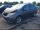 Toyota Sienna Le 8 Passenger 5TDKZ3DC3HS824149 снимка