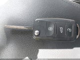 Volkswagen Passat 1.8T Se 1VWBT7A35FC039916 снимка