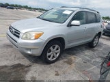 Toyota Rav4 Limited JTMBD31V176042743 снимка