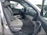 Toyota Rav4 Limited JTMBD31V176042743 снимка