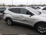 Hyundai Santa Fe Sport 2.4L 5XYZU3LB1JG554105 photo