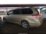 Toyota Sienna Le V6 5TDKK3DC8BS169790 снимка