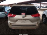 Toyota Sienna Le V6 5TDKK3DC8BS169790 снимка