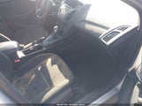 Ford Focus Se 1FADP3F20FL244090 photo