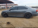 Volkswagen Passat 1.8T R-Line 1VWDT7A3XHC076844 снимка