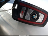 BMW 330I WBA8B9G51JNV00527 снимка