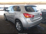 Mitsubishi Outlander Sport Es 4A4AP3AU1FE061557 fotografie
