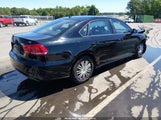 Volkswagen Passat 1.8T S 1VWAT7A33FC045628 снимка