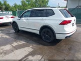 Volkswagen Tiguan 2.0T Se R-Line Black 3VVCB7AX4NM137976 снимка