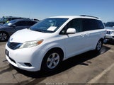 Toyota Sienna Le V6 8 Passenger 5TDKK3DC4ES414878 fotografie