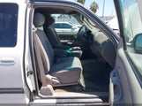 Toyota Tundra Sr5 V8 5TBRT34122S262257 photo
