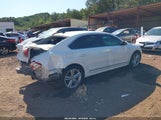 Volkswagen Passat 2.0L Tdi Se 1VWBV7A35FC034953 снимка