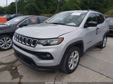 Jeep Compass Latitude 4X4 3C4NJDBN3RT113685 снимка