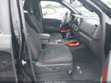 Nissan Frontier Pro-4X 4X4 1N6ED1EK3TN640993 fotografie