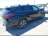 Toyota Highlander Xle 5TDHZRBHXNS579261 photo