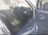 Jeep Renegade Latitude Fwd ZACCJABB5JPJ59457 photo