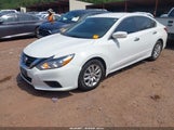 Nissan Altima 2.5 S 1N4AL3AP2JC222179 fotografie