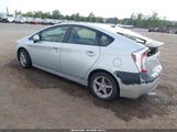 Toyota Prius Three JTDKN3DU8F0395773 снимка